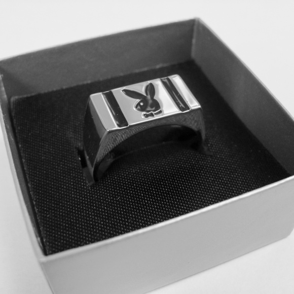 Mens Playboy Ring Bunny Signet Statement Size 11 - Picture 5 of 7